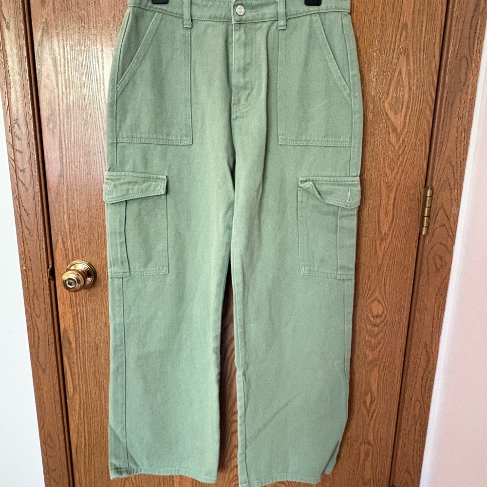 Cider Olive Cargo Pants